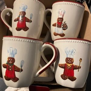 William Sonoma 4 gingerbread mugs discontinued 2009